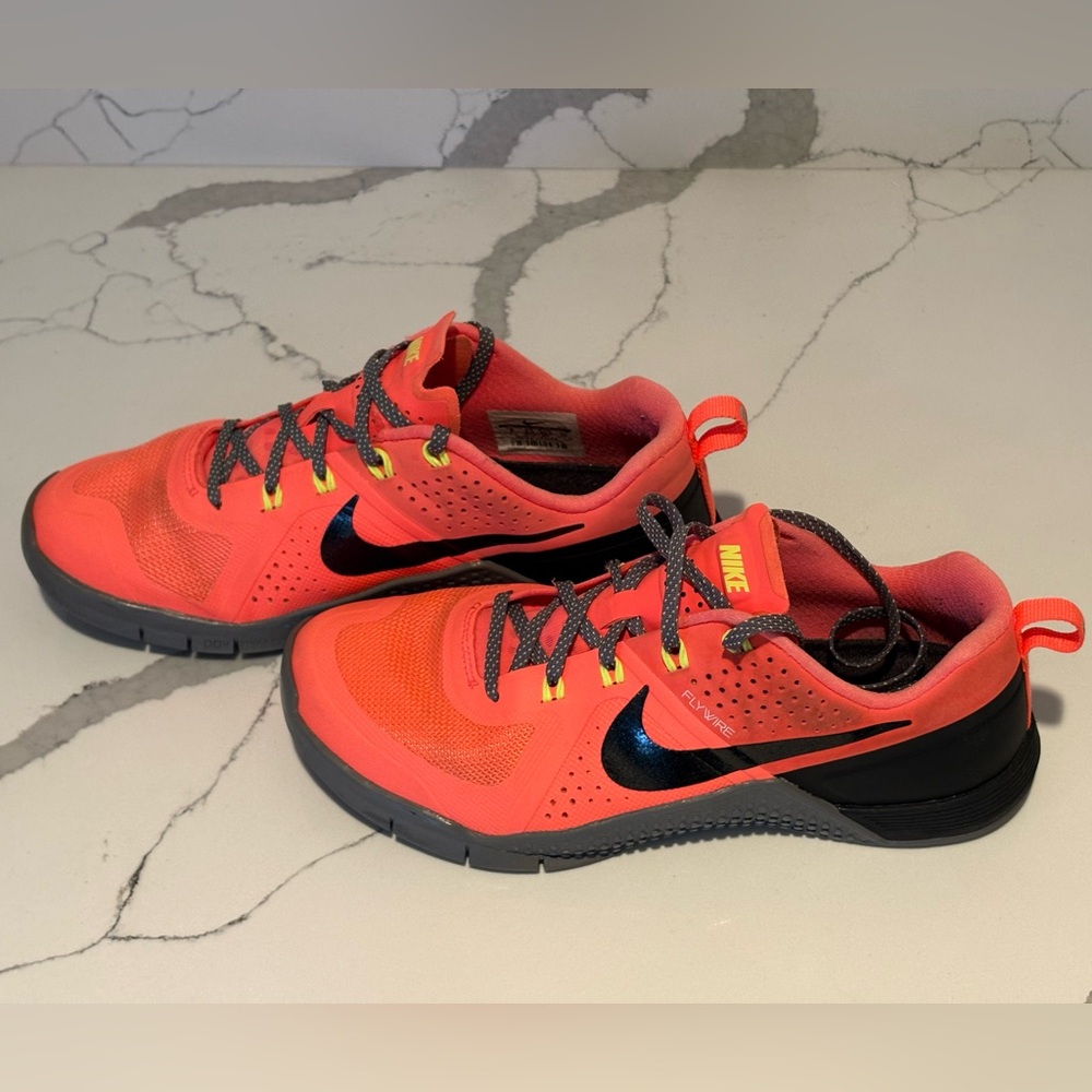 Nike Metcon 2 Women’s Training Shoes | Size 9